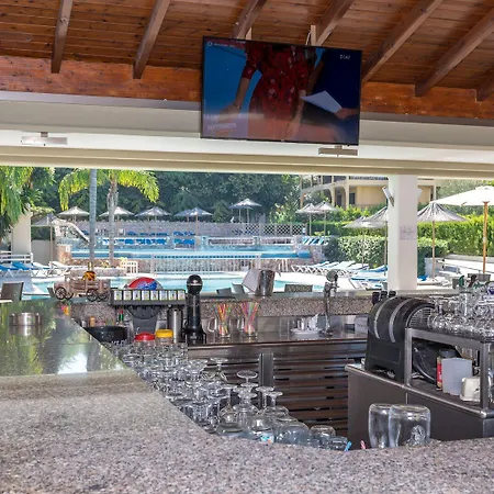 Orion Apartmanhotel Ixiá